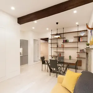  Apartment San Lorenzo Italy