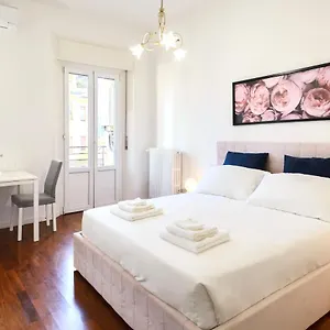 Holiday home Milanoverse Junior Italy